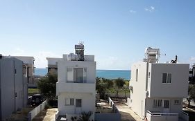 Sandy Beach Complex